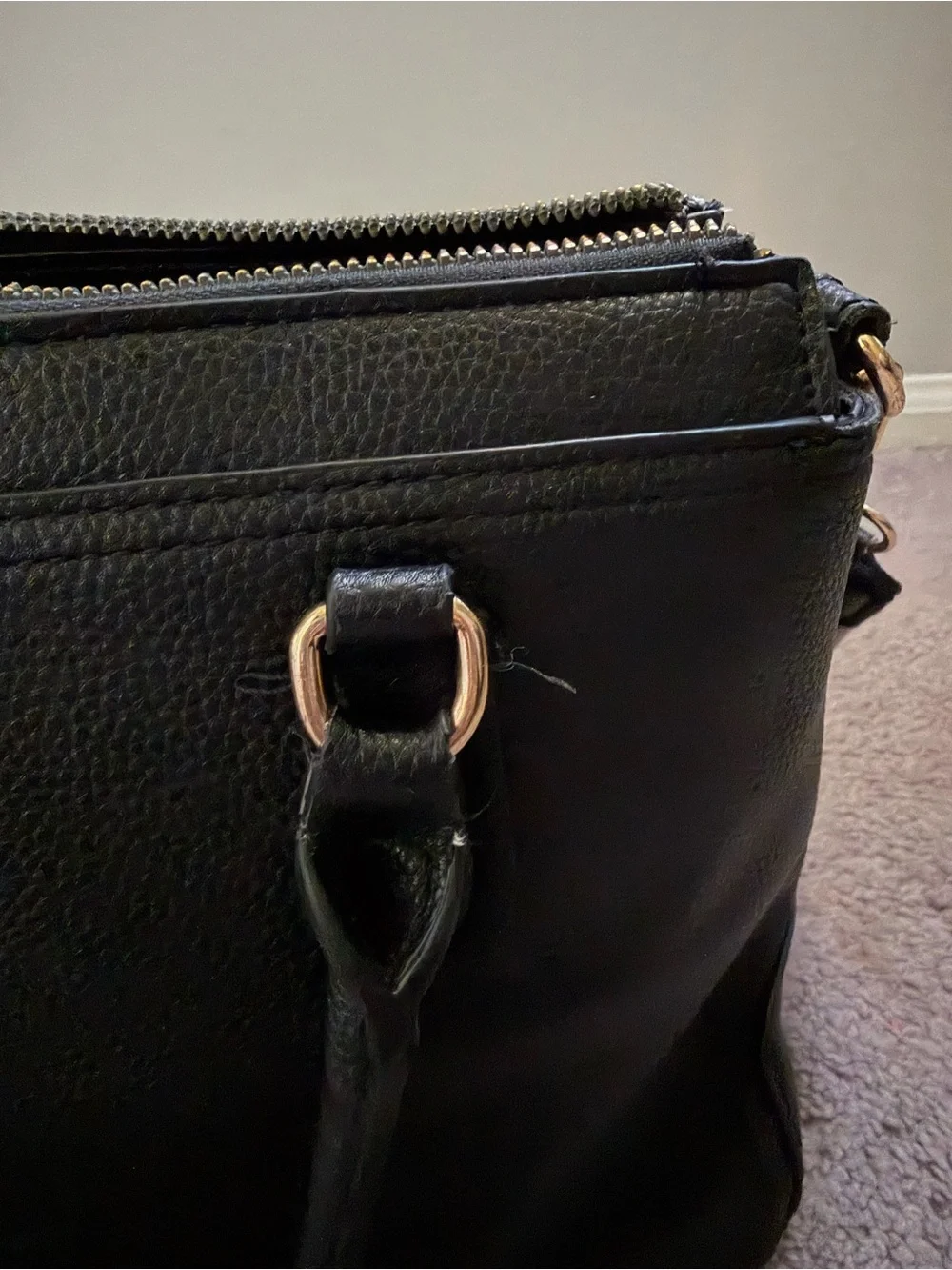 Nanette Lepore Black Pebble Leather Tote/crossbody bag